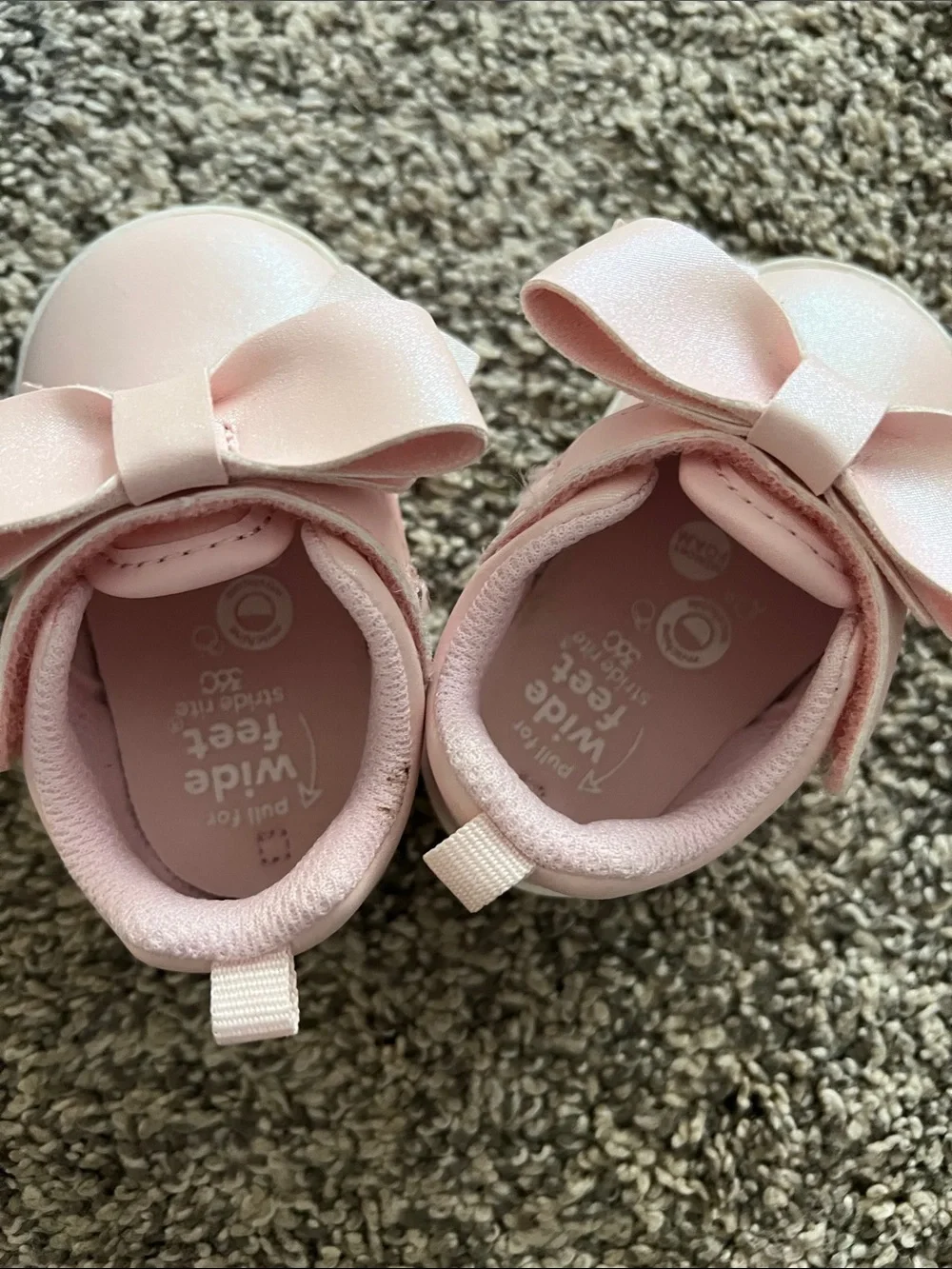 Stride Rite Light Pink Bow Baby Walker Shoes